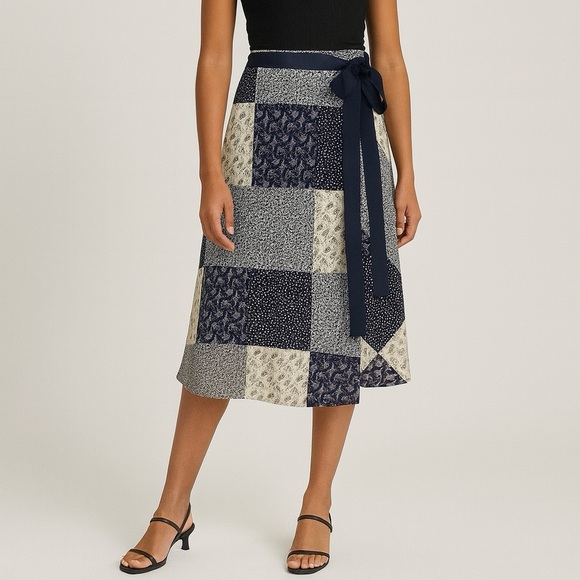 Vintage Handmade Patchwork Quilted Wrap Midi Skirt Boho Black White Small - Picture 1 of 8